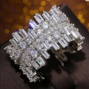 New - Fabulous Sterling Silver & White Topaz Statement Ring Size 8 or 9